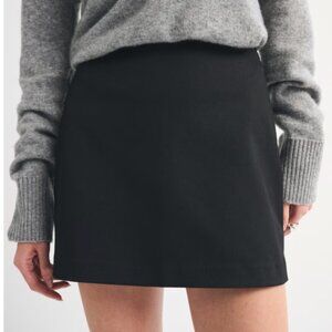 A&F Scarlett Mini Skort